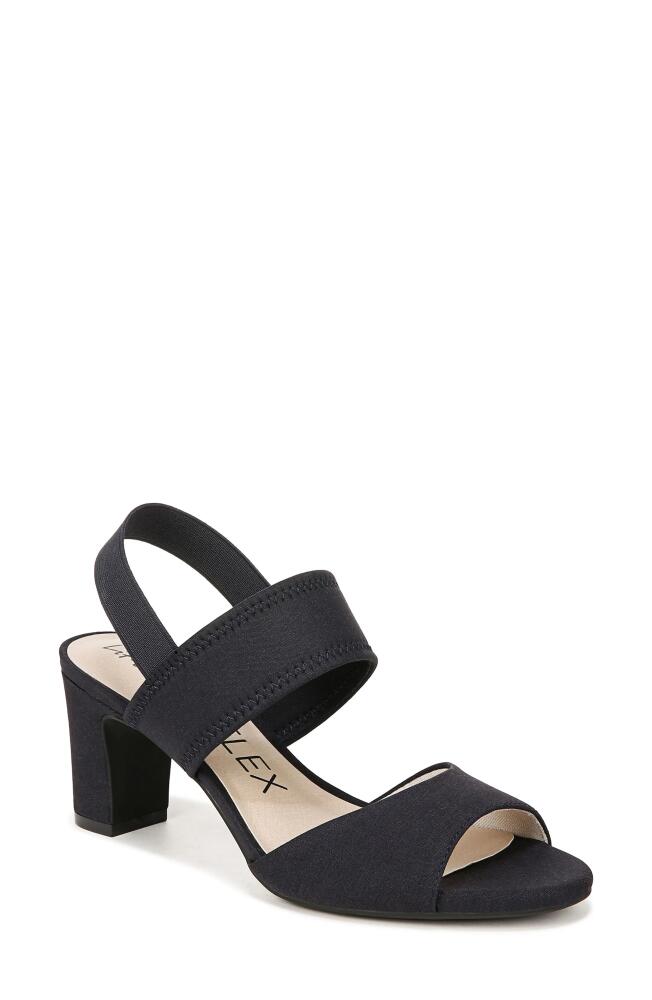 LifeStride Fiona Sandal in Lux Navy Cover