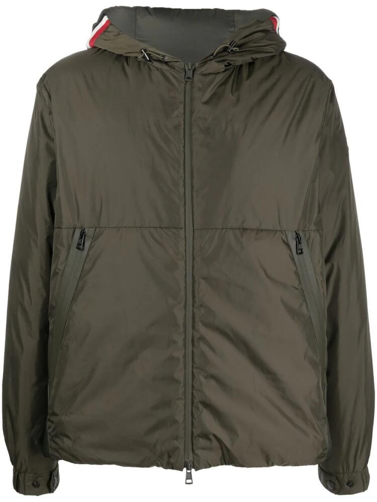 Moncler logo-patch sleeve hooded jacket - Green Cover