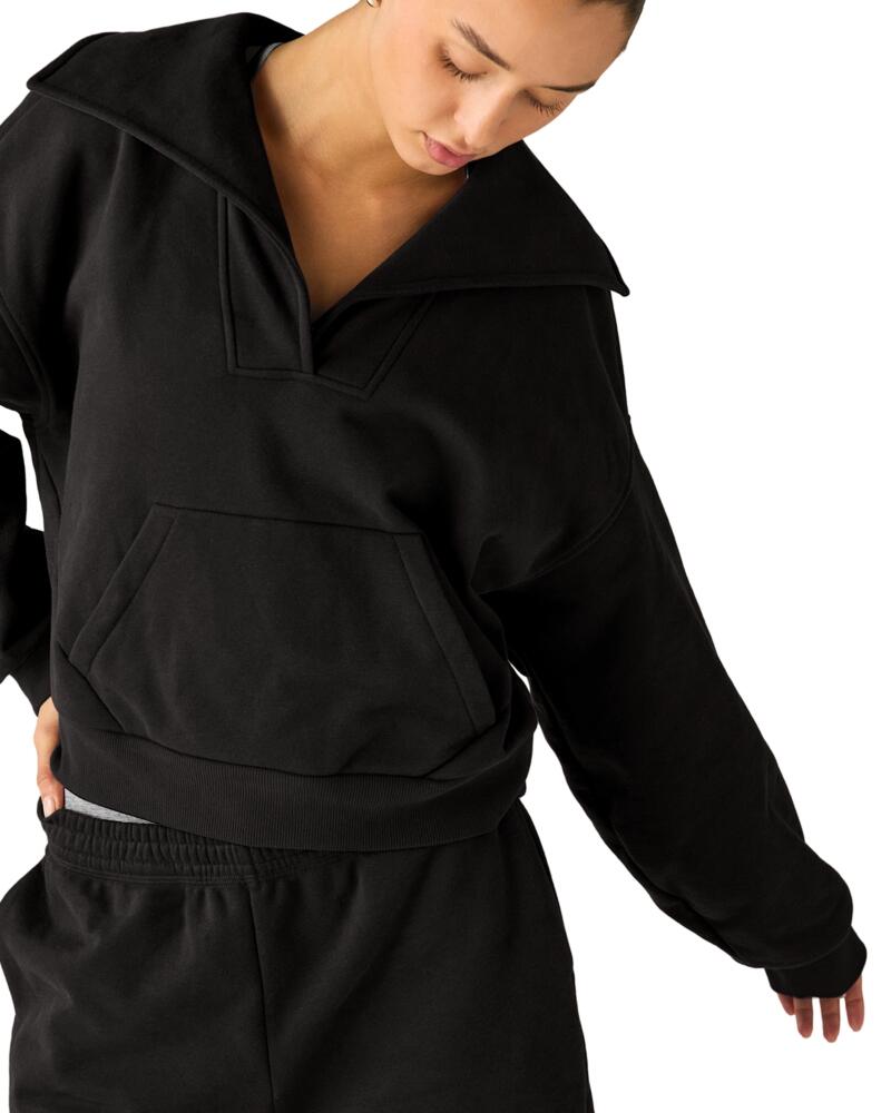 Beyond Yoga Street Smart Sweatshirt Cover