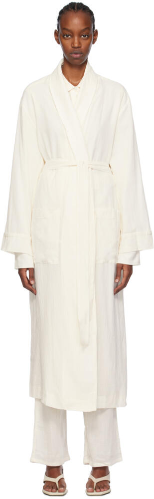 ÉTERNE Off-White Lennon Robe Cover