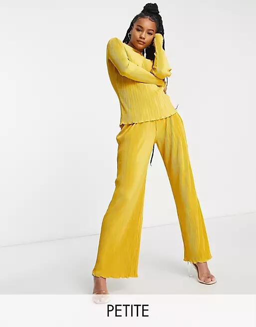 4th & Reckless Petite plisse flared pants in mustard - part of a set-Gold Cover