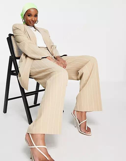 ASOS DESIGN wide leg suit pants in pinstripe camel-Blonde Cover