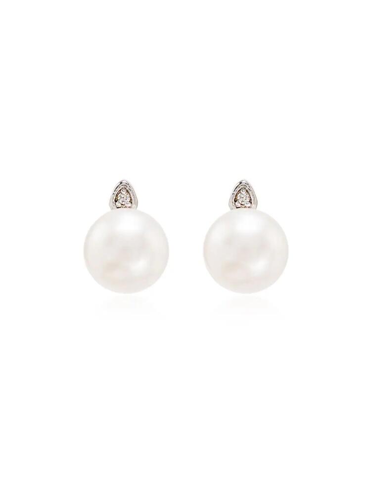 Mateo 14kt gold pearl diamond earrings Cover