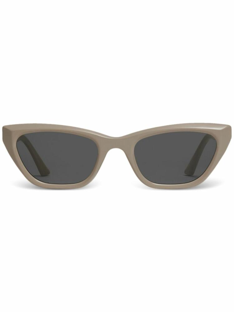 Gentle Monster Oboe BE1 cat-eye sunglasses - Brown Cover