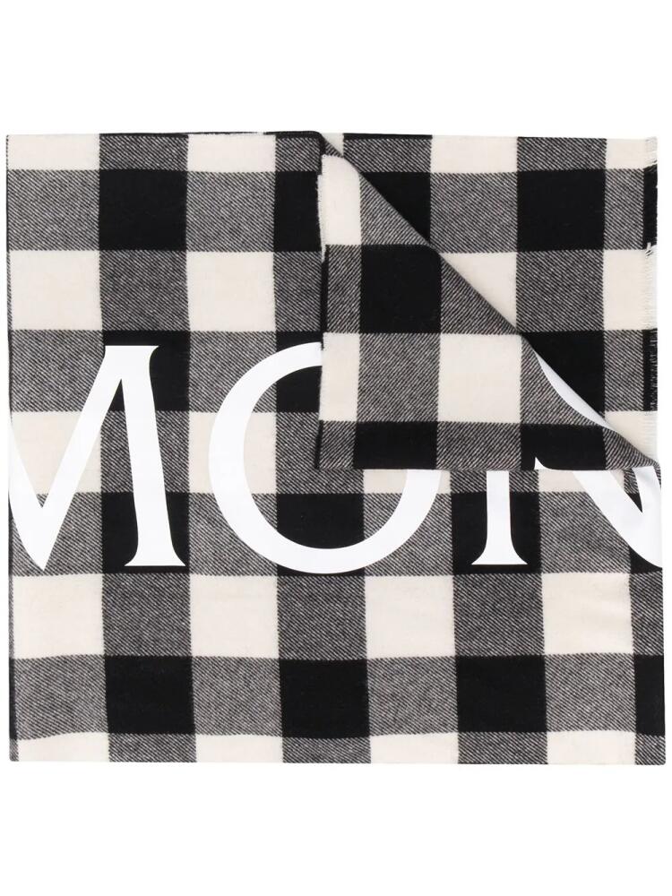 Moncler logo print checked scarf - Black Cover