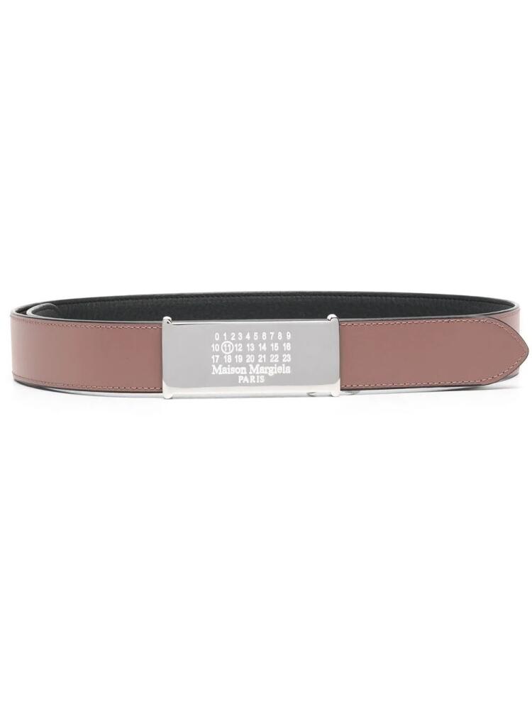 Maison Margiela engraved-logo leather belt - Black Cover