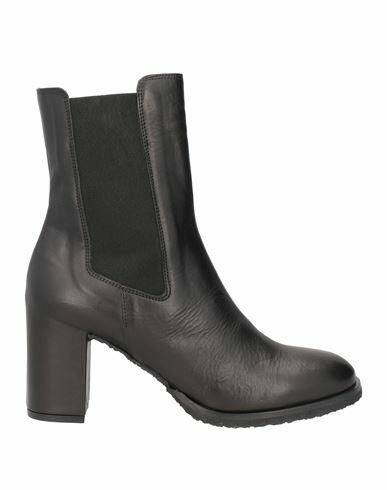 Del Carlo Woman Ankle boots Black Leather Cover