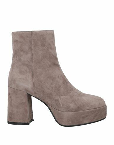 Bibi Lou Woman Ankle boots Grey Leather Cover