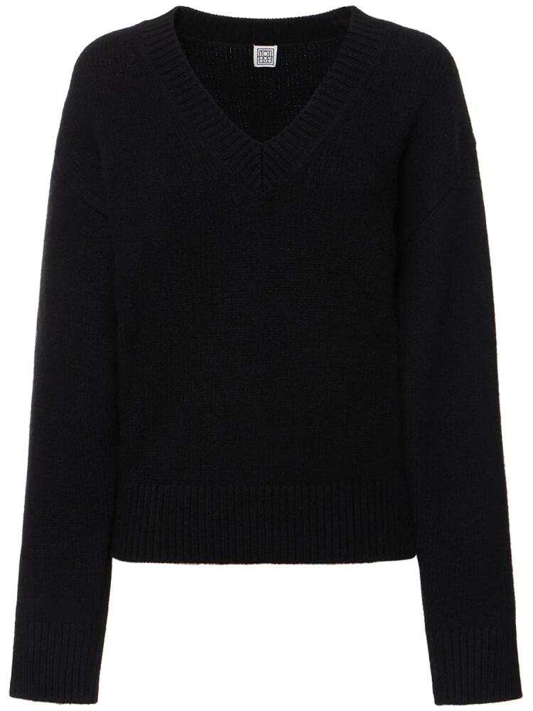 TOTEME V-neck Wool & Cashmere Sweater Cover