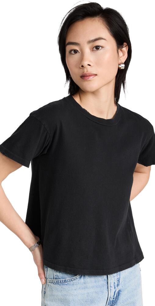 MADEWORN ROCK Solid Crop Tee Coal Cover