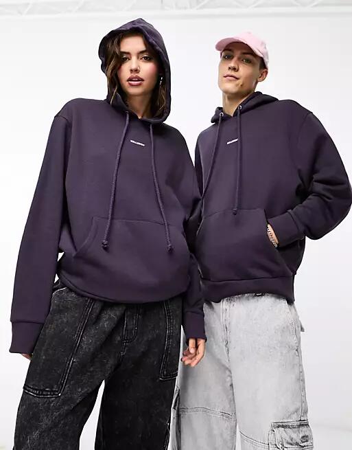 COLLUSION Unisex central logo hoodie in washed purple Cover