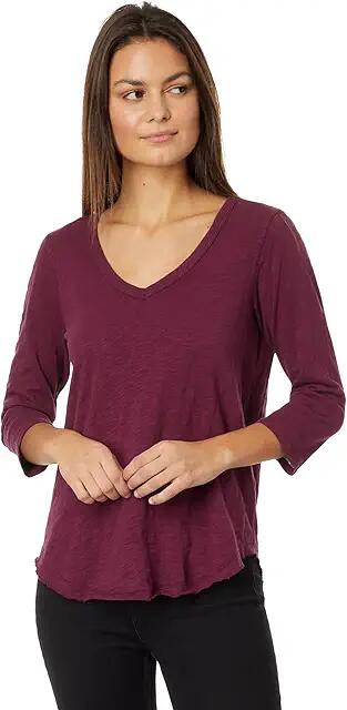 Mod-o-doc Mod-o-doc 3/4 Sleeve V-Neck Tee with Curved Hem (Aged Wine) Women's Clothing Cover