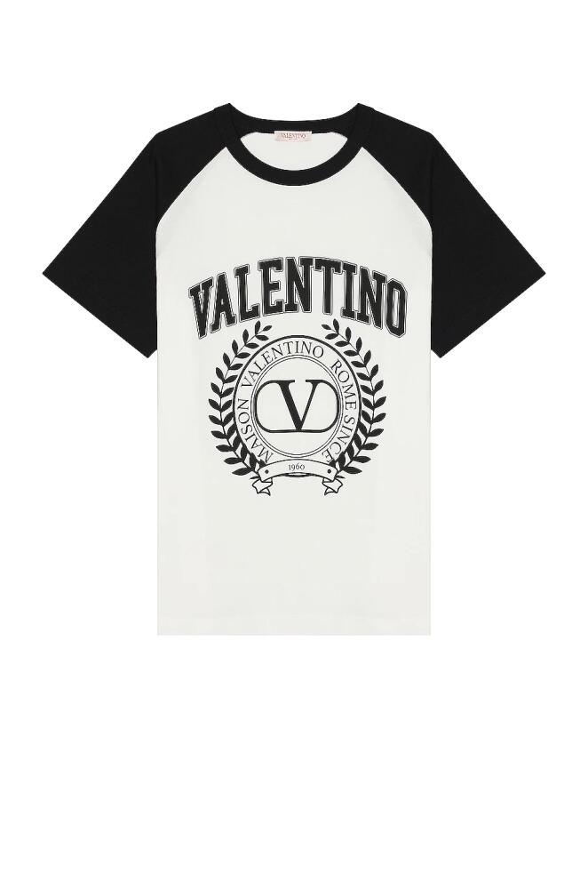 Valentino T-shirt in White Cover