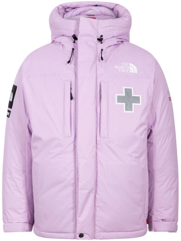 Supreme x The North Face Summit Series Rescue Baltoro Jacket - Pink Cover