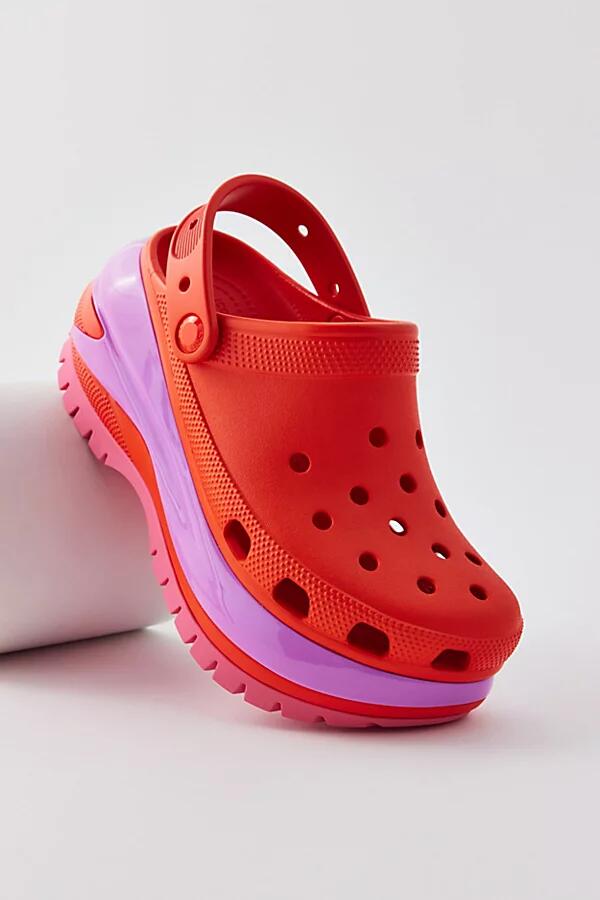 Crocs Mega Crush Clog in Lava Cover