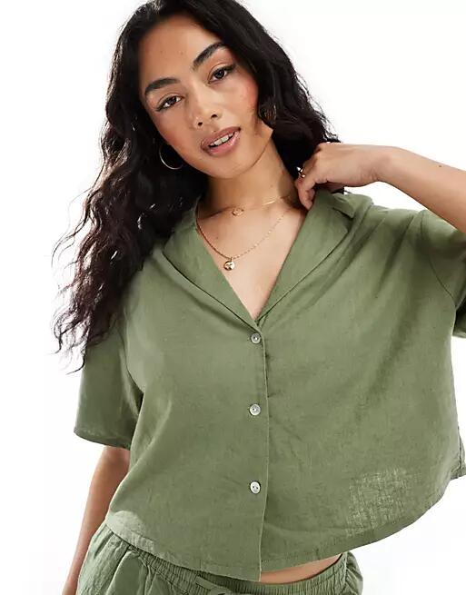 Pull & Bear short sleeve linen mix shirt in khaki - part of a set-Green Cover