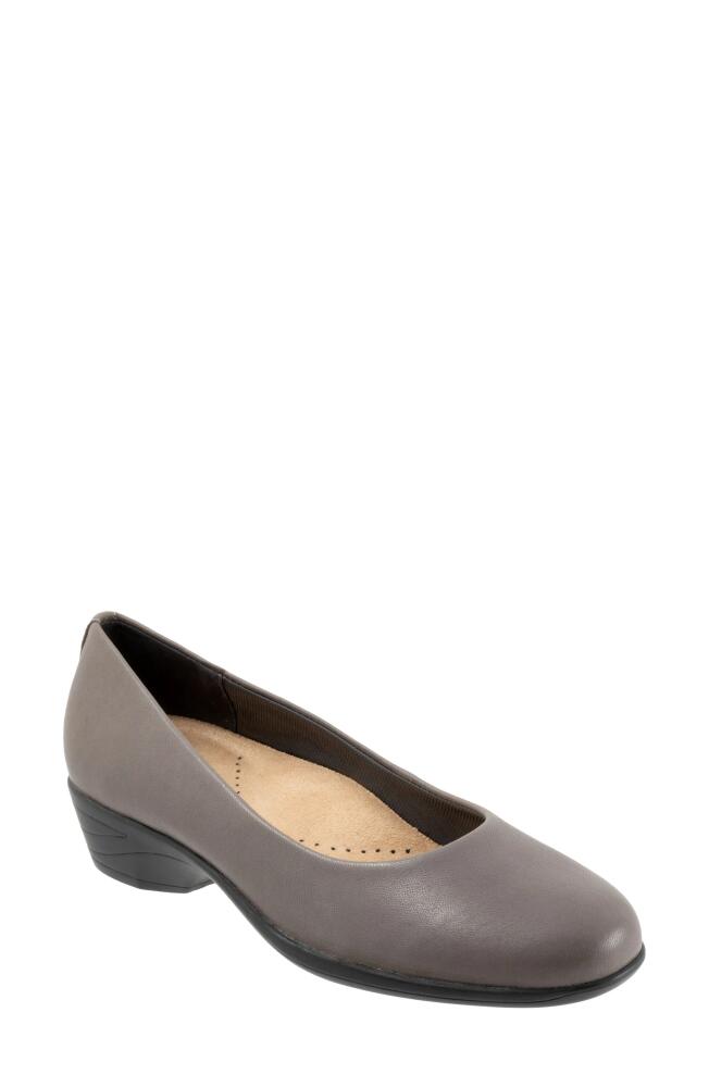 Trotters Rozalin Pump in Grey Cover