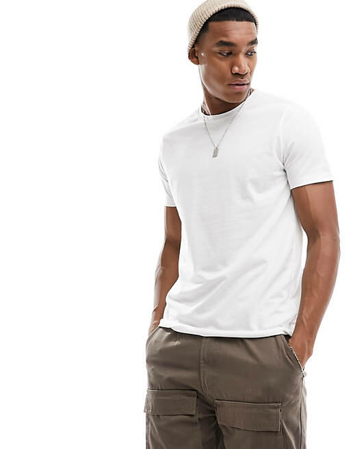 DTT raw edge T-shirt in white Cover