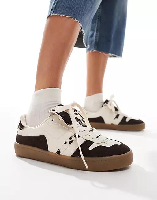 Stradivarius leather sneakers in cow print-Multi Cover