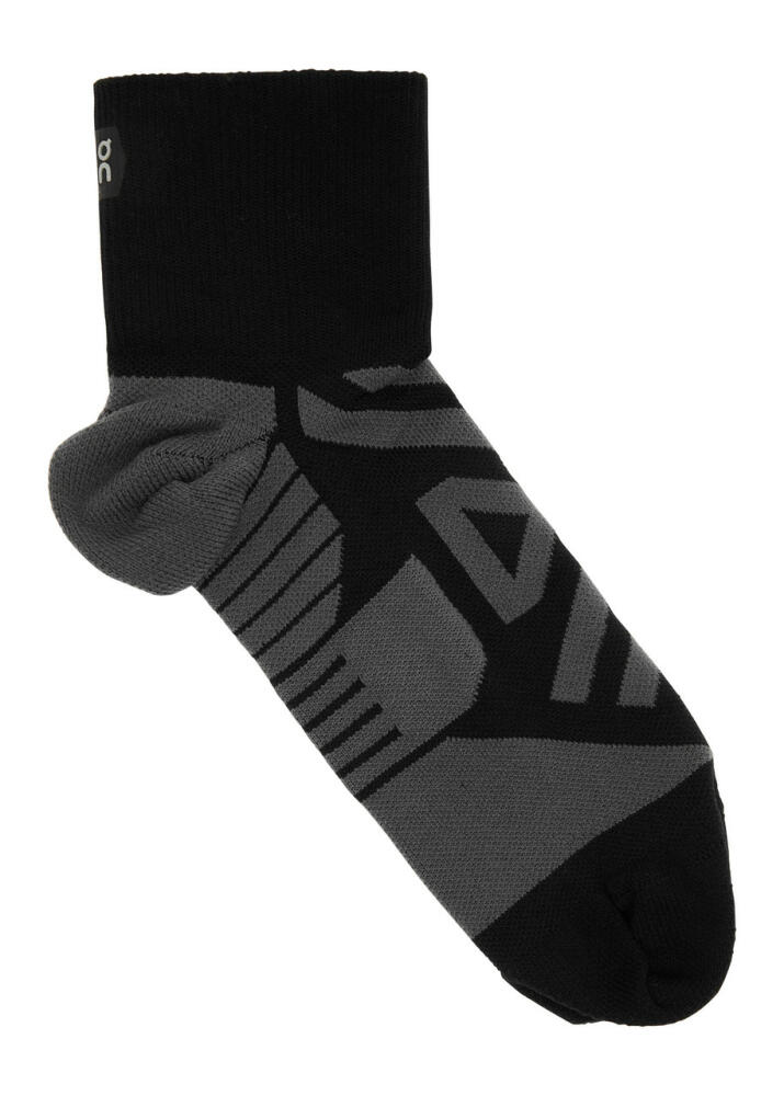 ON Performance Mid Stretch-jersey Socks - Black Cover