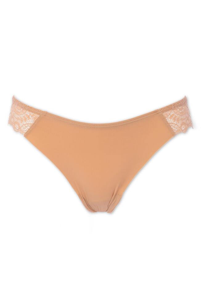 Huit Grand Tanga in Beige Cover