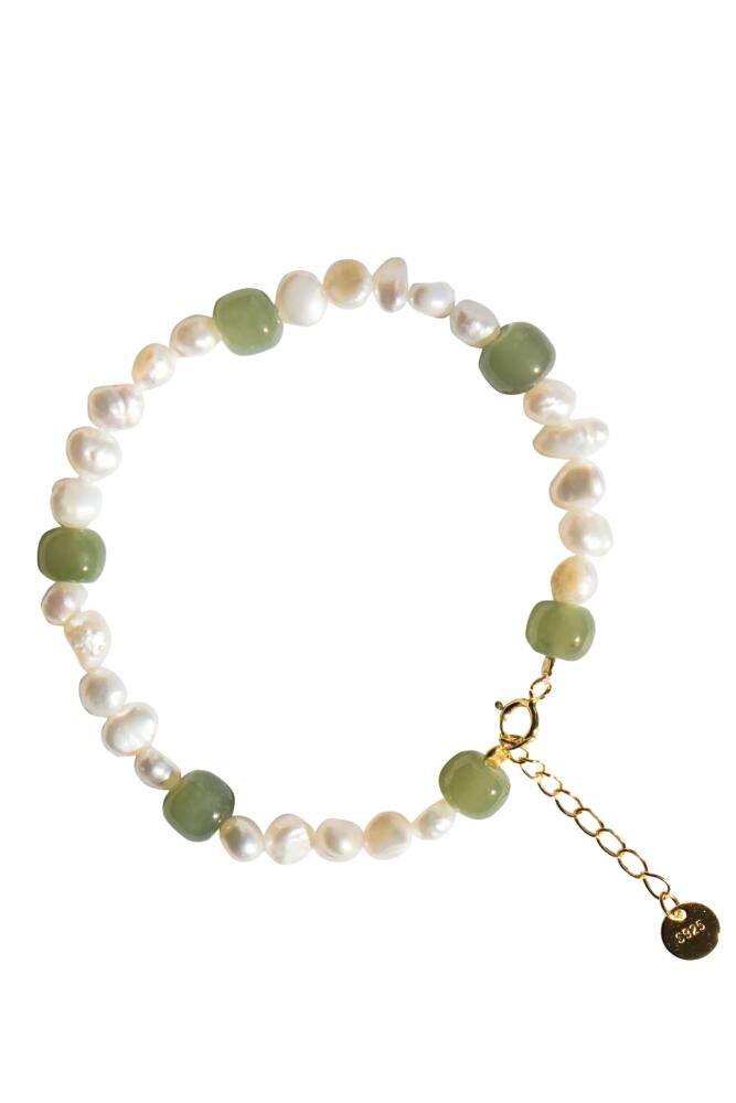 seree Isabelle Pearl and green jade bracelet in Light Green Cover