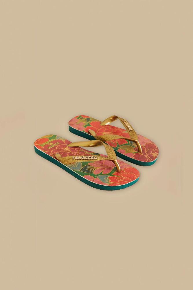 FARM Rio Farm Chita Solar Havaianas Sandals Cover