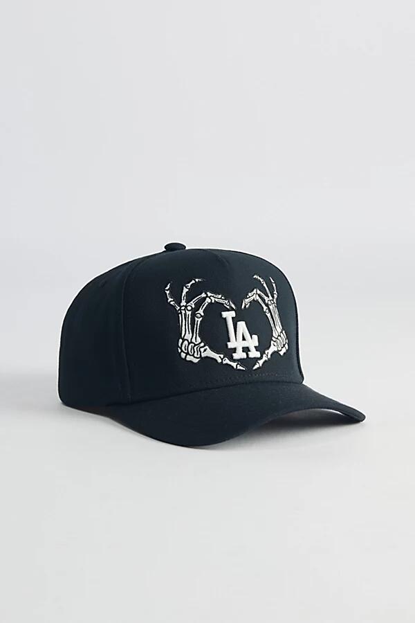 Mitchell & Ness Los Angeles Dodgers Skeleton Hand Hat in Black Cover