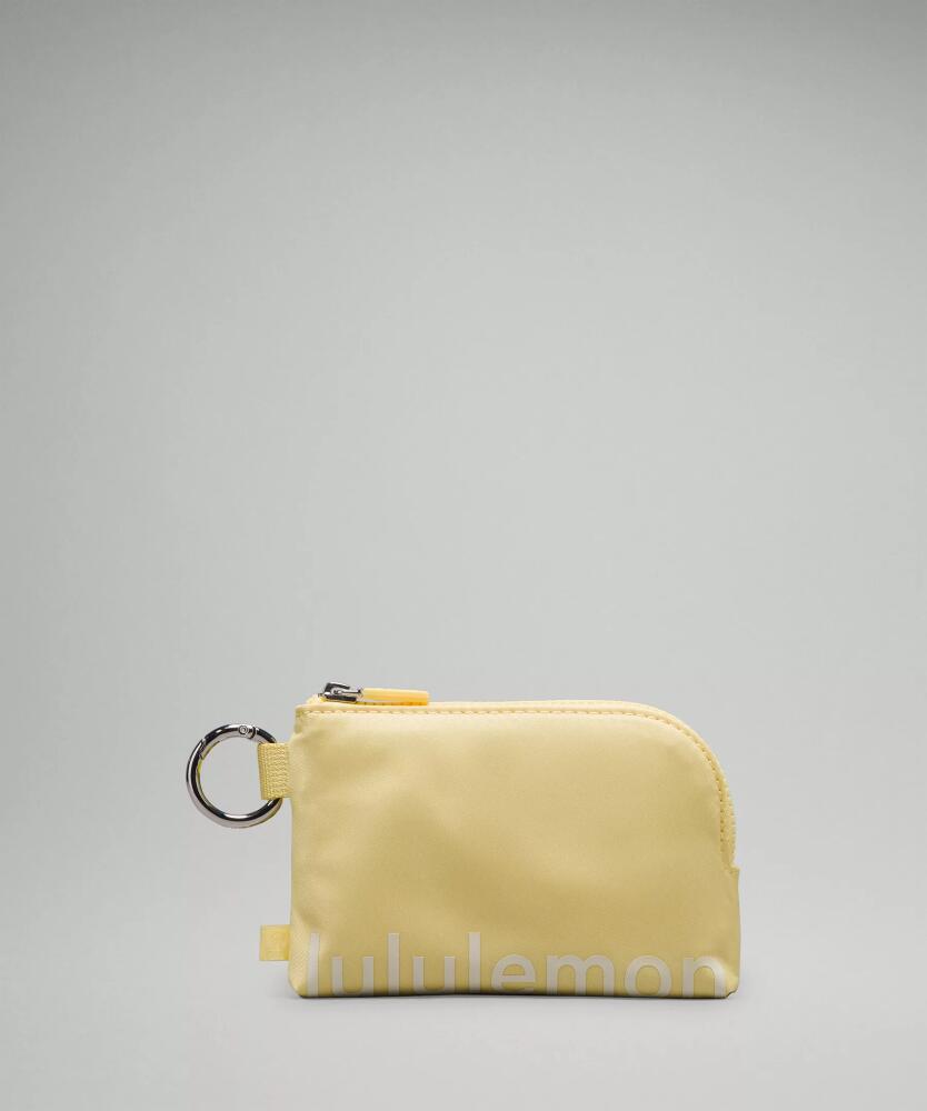 lululemon - Clippable Card Pouch - Swirl Yellow/Wisp Yellow Cover