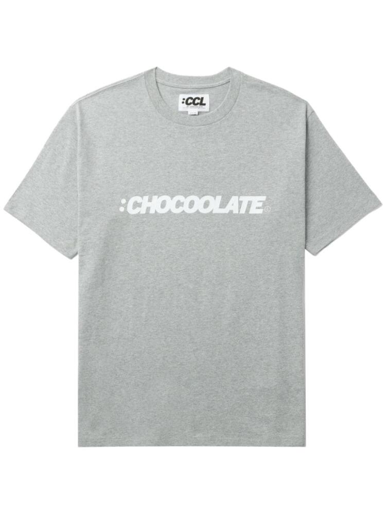 CHOCOOLATE logo-print cotton T-shirt - Grey Cover