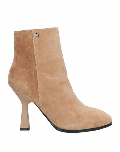 Manufacture D'essai Woman Ankle boots Camel Soft Leather Cover