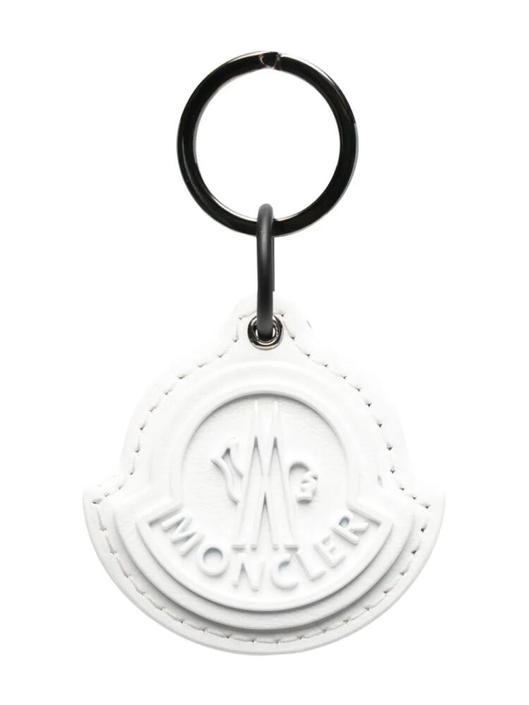 Moncler embossed-logo leather keyring - White Cover