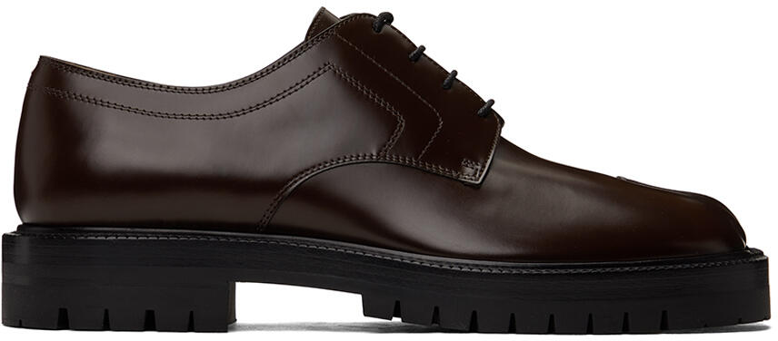 Maison Margiela Brown Tabi Lace-Up Oxfords Cover