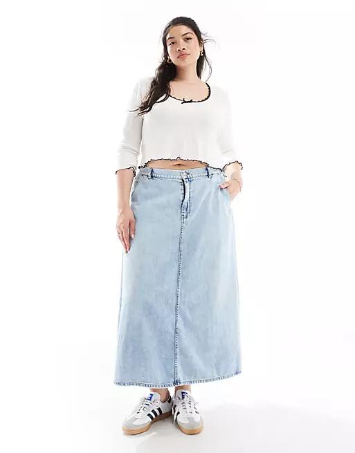 ONLY Curve denim midi skirt in light wash-Blue Cover