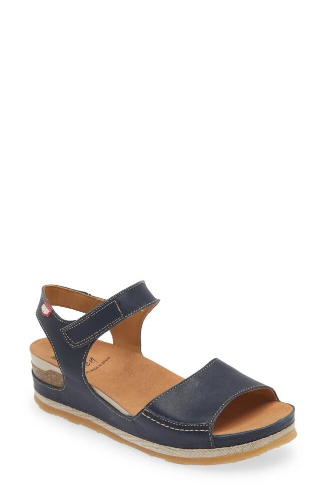 On Foot Platform Sandal in Marino Navy Cover