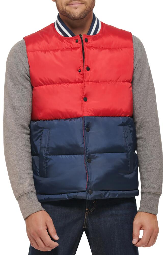 levi's Puffer Vest in Red Navy Cover