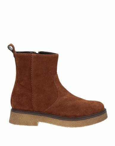 Paola Ferri Woman Ankle boots Camel Soft Leather Cover