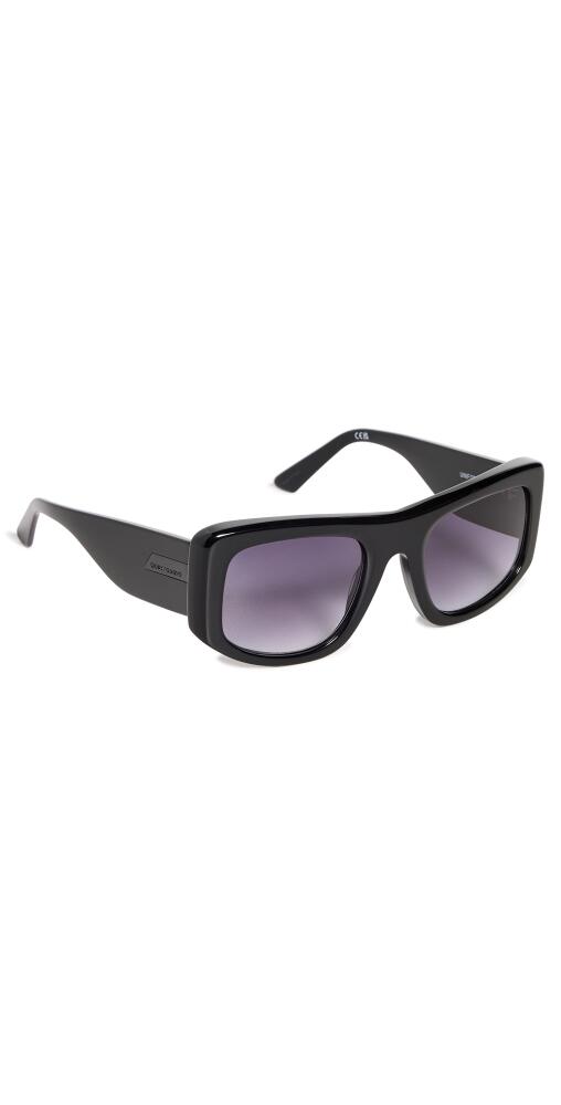 Quay Quay x Guizio Uniform Sunglasses Black/Smoke Cover