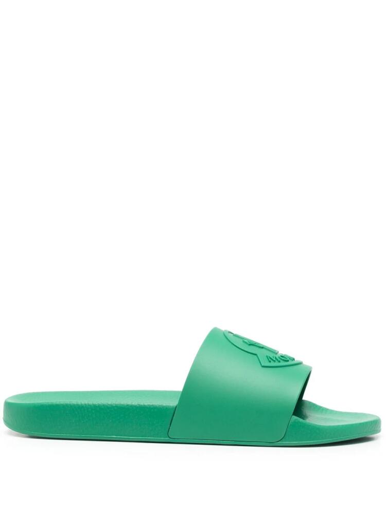 Moncler logo-embossed slides - Green Cover