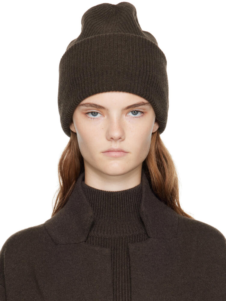 LISA YANG Brown Stockholm Beanie Cover