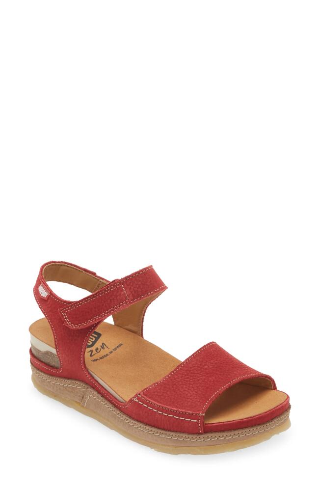 On Foot 240 Vegas Sandal in Red Cover