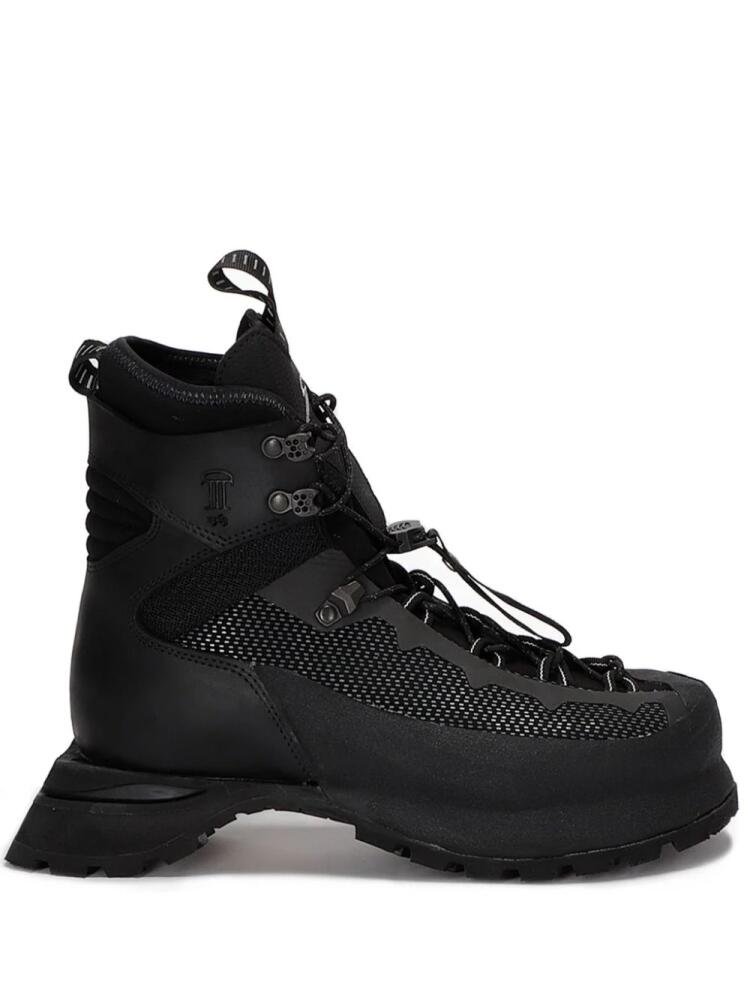 DEMON Carbonaz boots - Black Cover