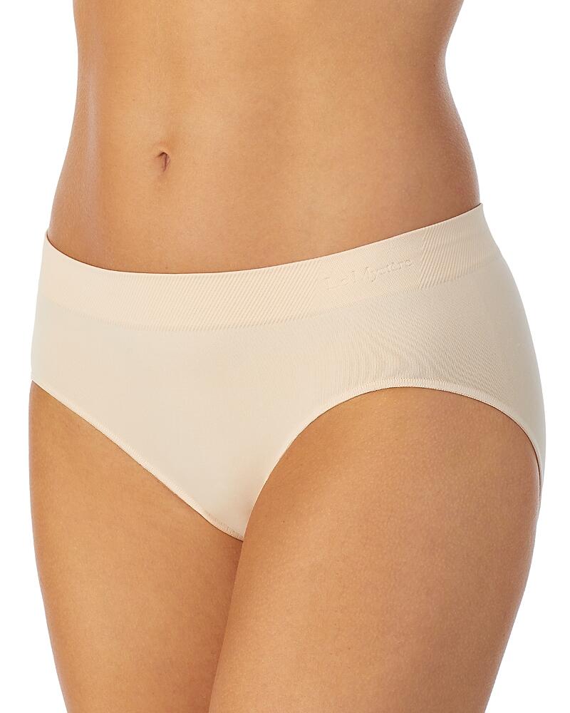 Le Mystere Seamless Comfort Hipster Cover