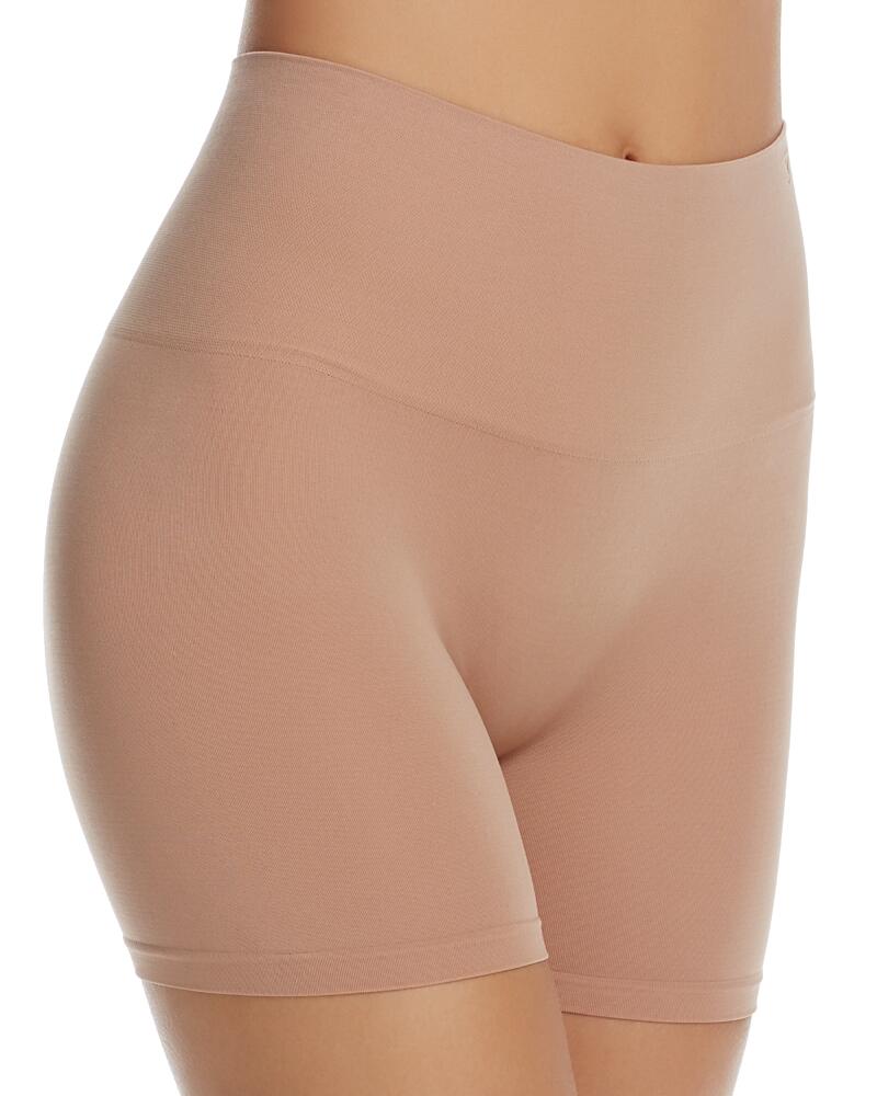 Yummie Ultralight Seamless Shorts Cover