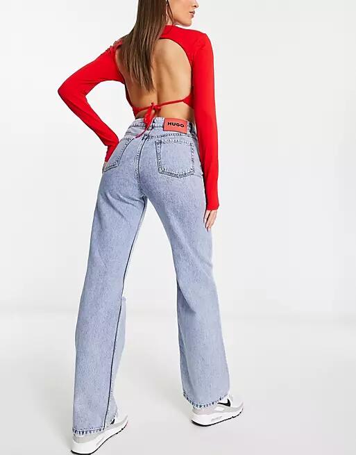 HUGO 937 2 relaxed fit jeans in light blue with rips Cover