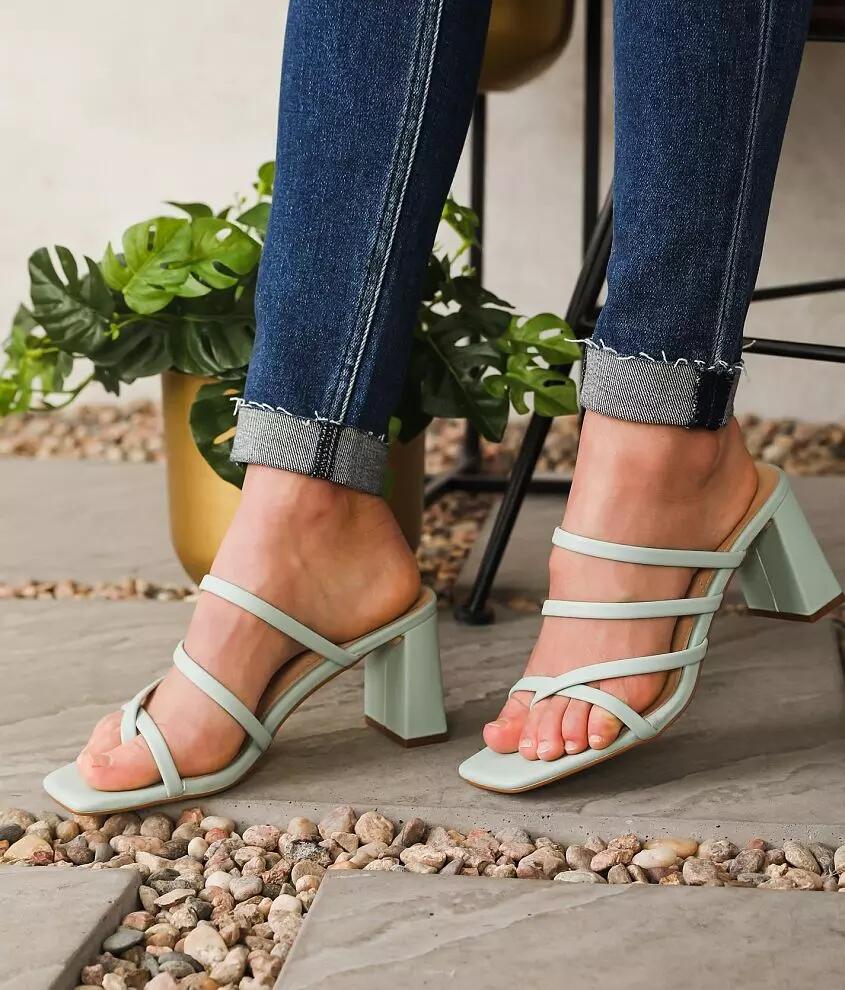 Qupid Kerstin Sandal Cover