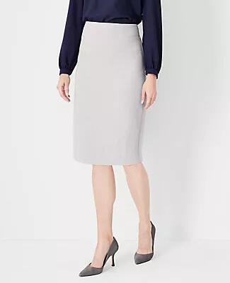 Ann Taylor The High Waist Seamed Pencil Skirt in Bi-Stretch Cover